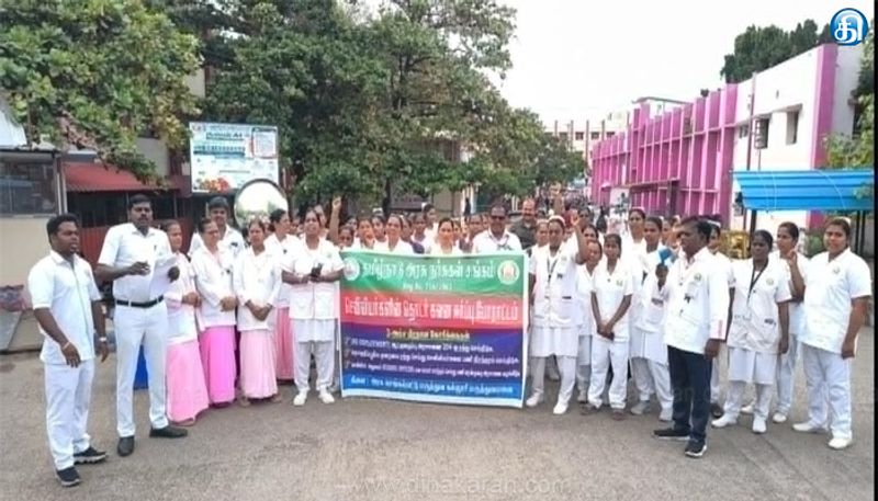 செங்கல்பட்டு அரசு மருத்துவமனையில் செவிலியர்கள் கருப்பு பேஜ் அணிந்து போராட்டம்..!!