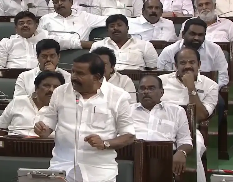 யாருடைய ஆட்சியில் அம்மா உணவகம் நன்றாக செயல்பட்டது..? சட்டமன்றத்தில் நடந்த காரசார விவாதம்..!