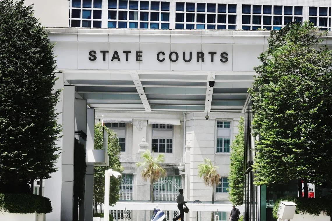 பாலஸ்டியர் ஆலயத்தில் புகுந்து திருடிய சீன நாட்டவர் இருவர் கைது