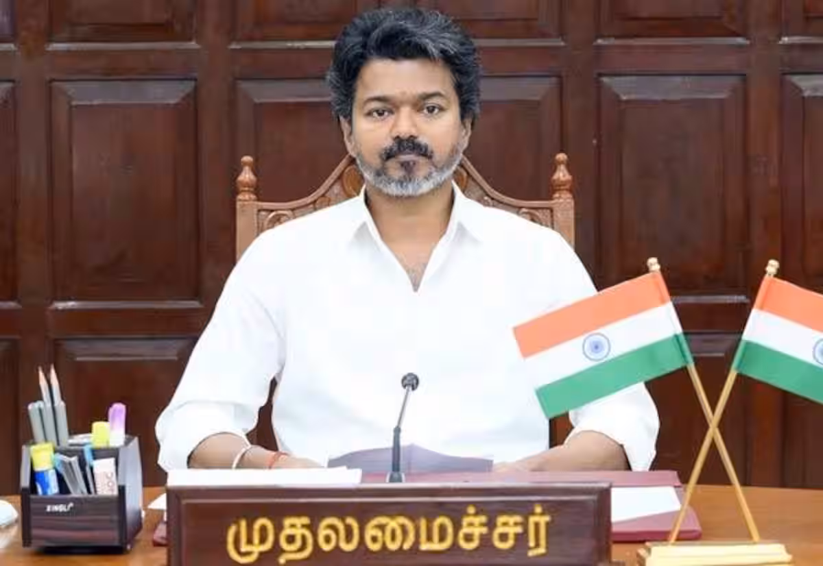 தமிழகத்தின் ஒட்டுமொத்த ஆசிரிய சமூகத்திற்கும் பெருமை; முதல்வர் விஜய் வாழ்த்து