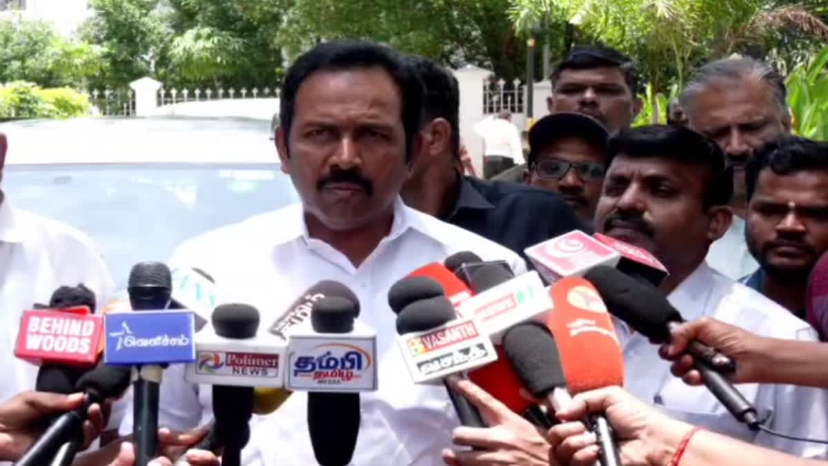 காங்கிரஸ் எம்.எல்.ஏக்கள் நிச்சயம் அரசு வழங்கும் காரை பெற்றுக்கொள்வார்கள்