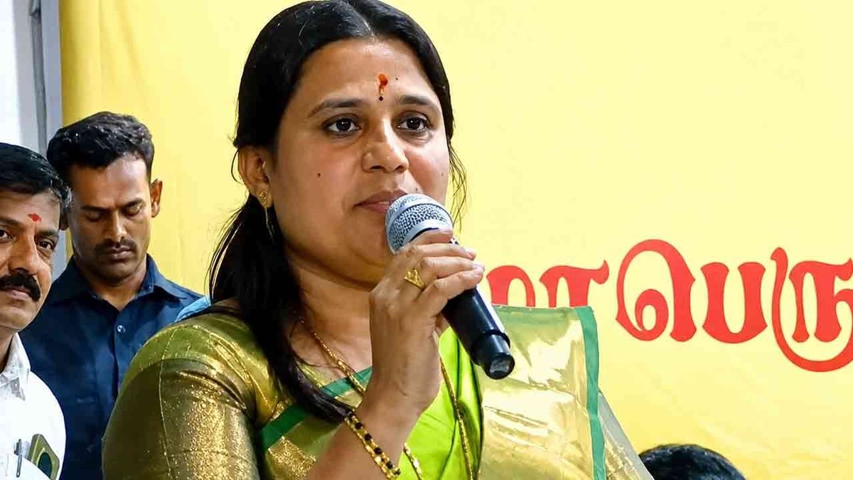 “இன்றைய முதல்வர் விஜய்... வருங்கால பிரதமர்!”