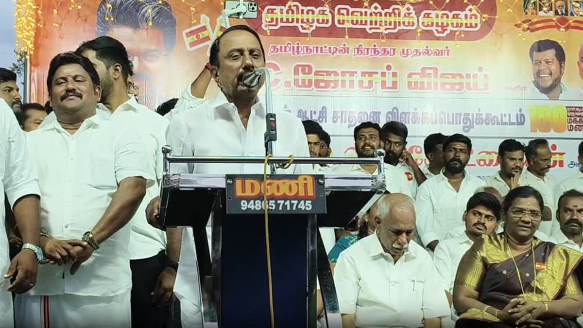 தலைவர்கள் மட்டுமே இருக்கும் கட்சி; அதிமுக மீது செங்கோட்டையன் மறைமுக விமர்சனம்