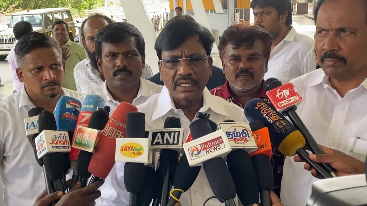 கே.என்.நேரு கோபம் அடைந்தது ஏன்? அமைச்சர் விஸ்வநாதன் பதில்
