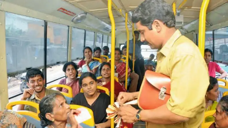அக். 2 முதல் அனைத்துப் பேருந்துகளிலும் இலவசமாக பயணம் செய்யலாம்