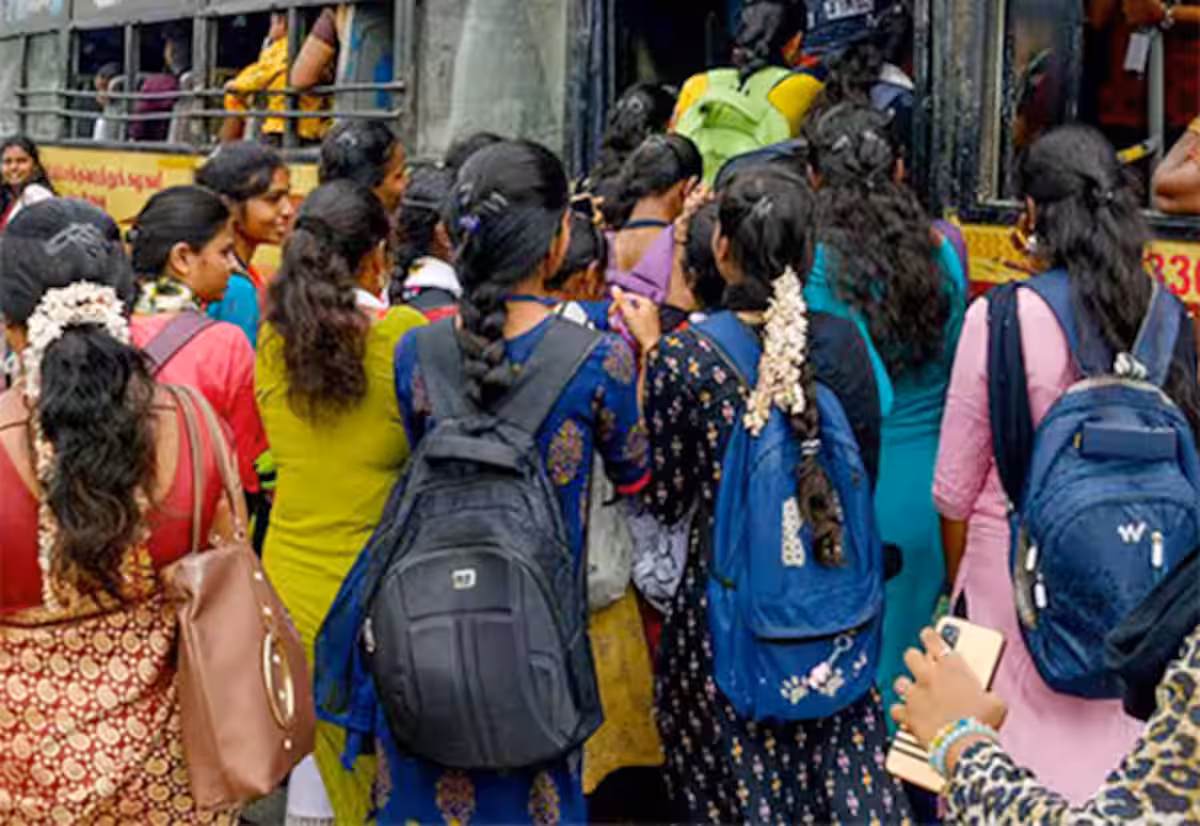 விரைவு பஸ்கள் தவிர அனைத்து பஸ்களிலும் மகளிருக்கு இலவச பயணம்?