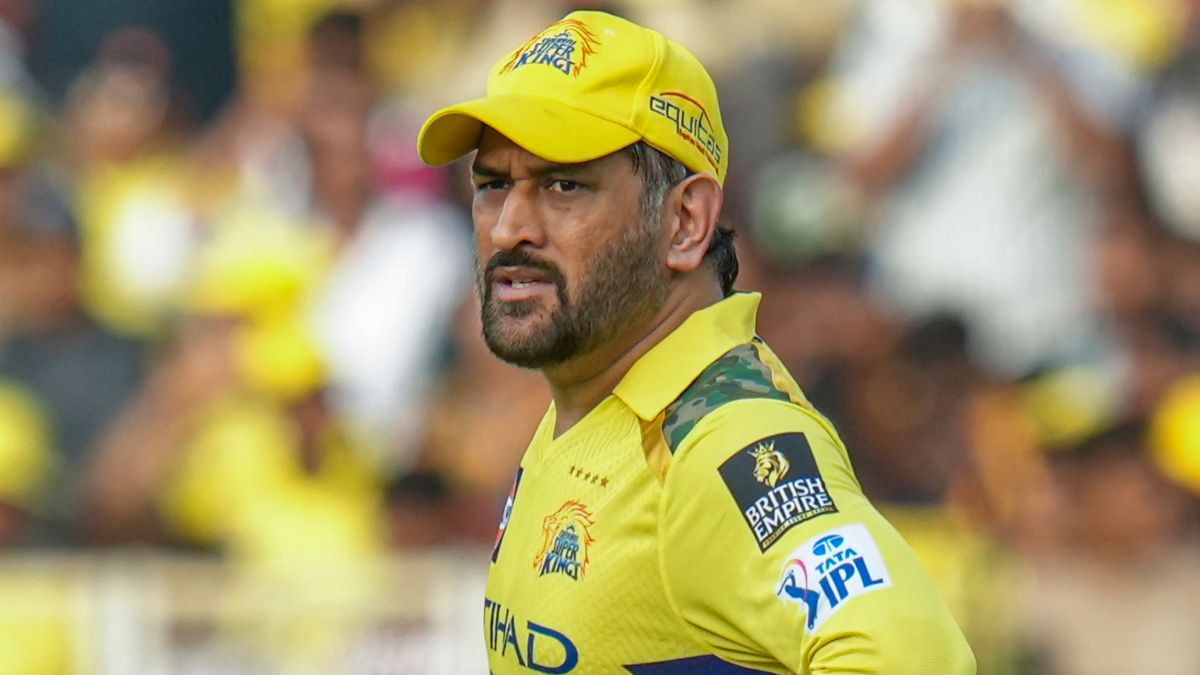 தோனியால் ஸ்தம்பித்த சிஎஸ்கே நிர்வாகம்.. முக்கிய முடிவு எடுக்கும்வரை அனைத்து பணிகளும் நிறுத்தம்