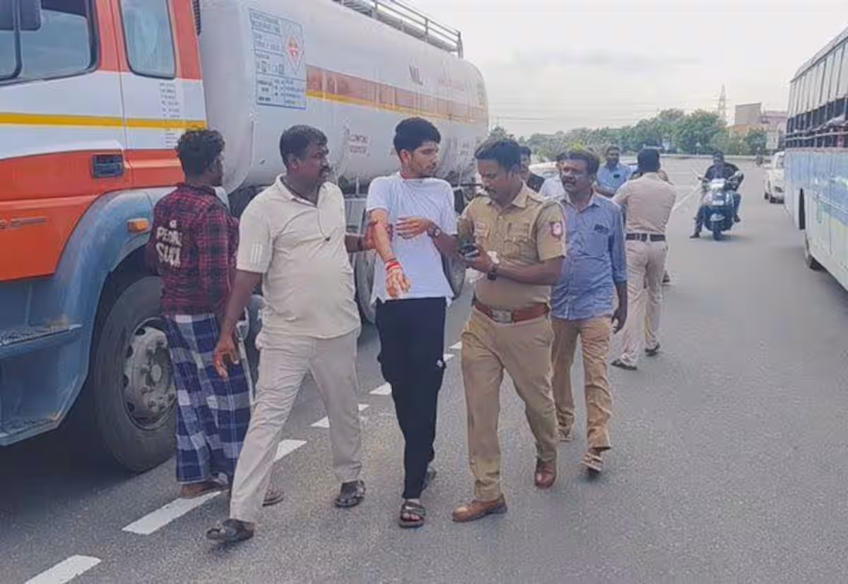  ரூ.1 கோடி கொள்ளையடித்த கும்பல் சிக்கியது