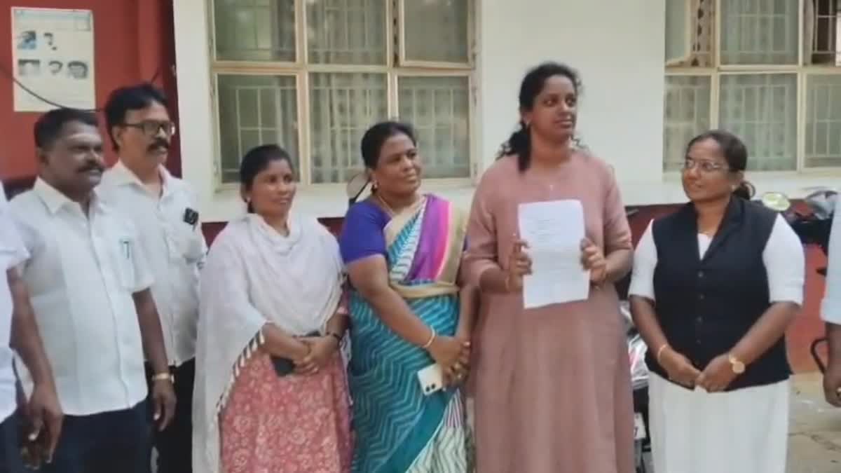 தாராபுரம் அதிமுக வேட்பாளர், நிர்வாகிகள் மீது வழக்குப்பதிவு