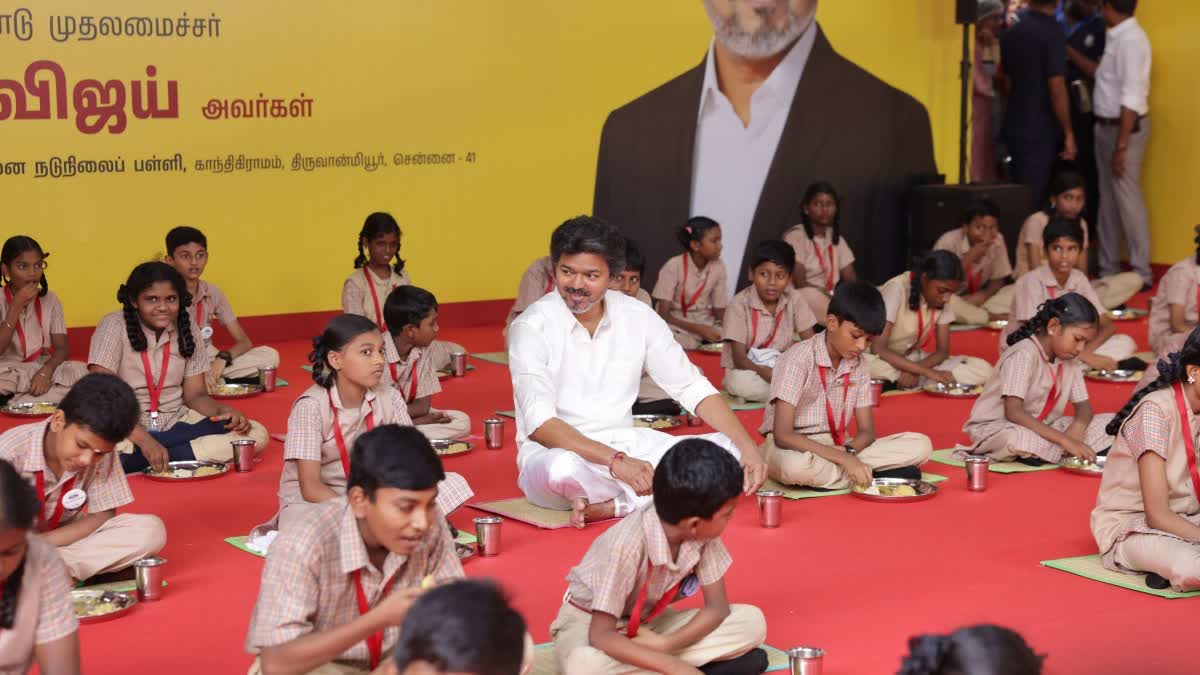 ஆசிரியர்கள் ருசித்துத் தரம் சரிபார்த்த பின்னரே மாணவர்களுக்கு காலை உணவு