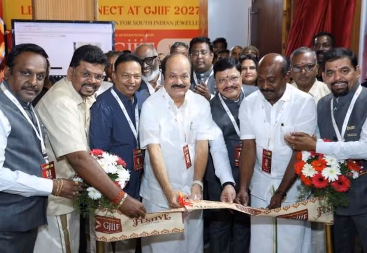  'மார்ச் 2027க்குள் தங்கம் சவரன் ரூ.2 லட்சம் தொடும்'