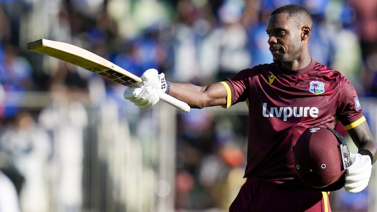 IND vs WI: வெஸ்ட் இண்டீஸ் அணிக்கு விழுந்த அடி.. சதம் அடித்த வீரர் விலகல்.. என்ன நடந்தது?