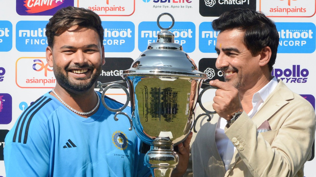முகேஷ் குமார் விக்கெட் வேட்டை.. ரிஷப் பண்டுக்கு பிறந்தநாள் பரிசு.. இரானி கோப்பையை வென்ற ROI