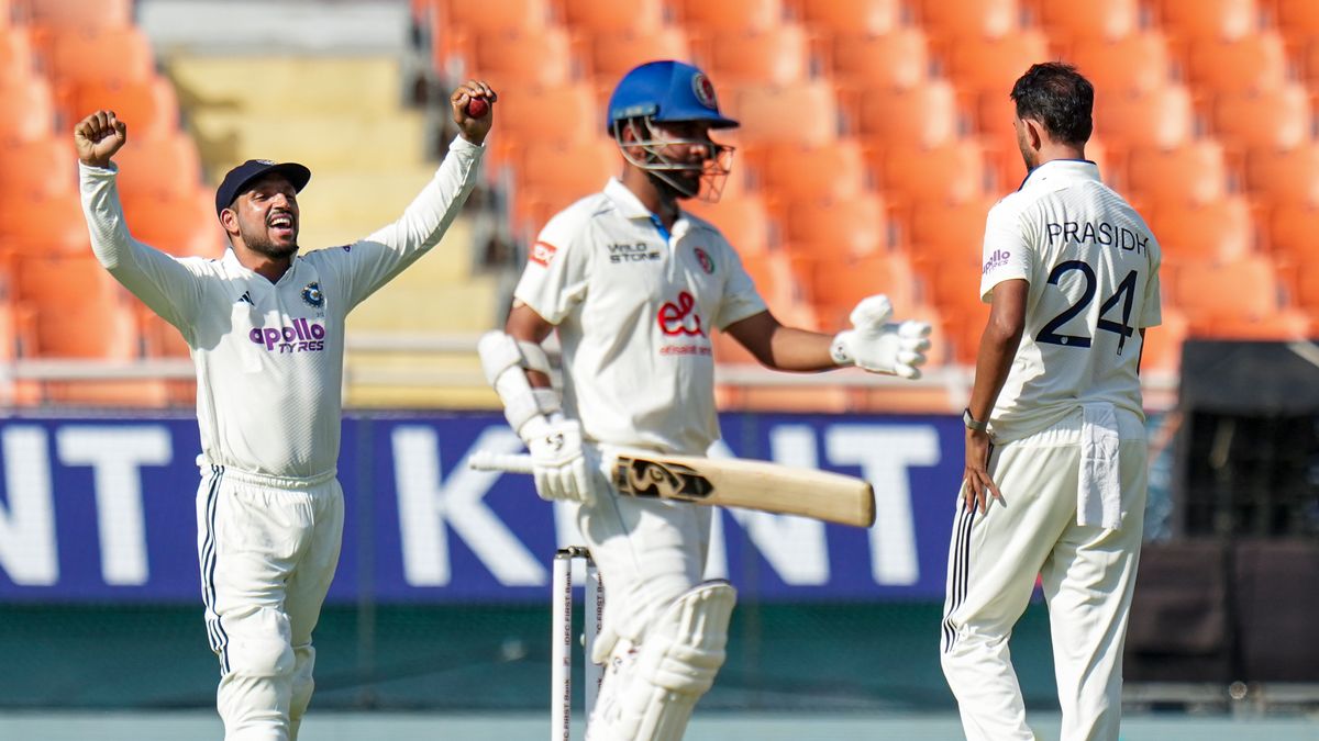 IND vs AFG: வலுவான நிலையில் இந்தியா..  ஆப்காகிஸ்தான் திணறல்.. 3 நாளில் முடியுமா ஆட்டம்?
