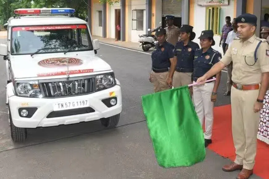 களத்தில் இறங்கிய சிங்கப்பெண் அதிரடிப் படை; ஆடவர் கைது