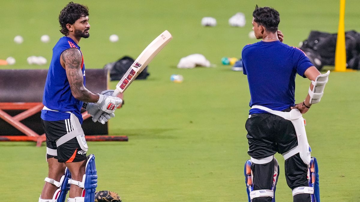 IND Vs AFG: சென்னை ஒருநாள் போட்டி இந்திய அணியில் 3 மாற்றம்.. ஆப்கானுக்கு 4 மாற்றம்