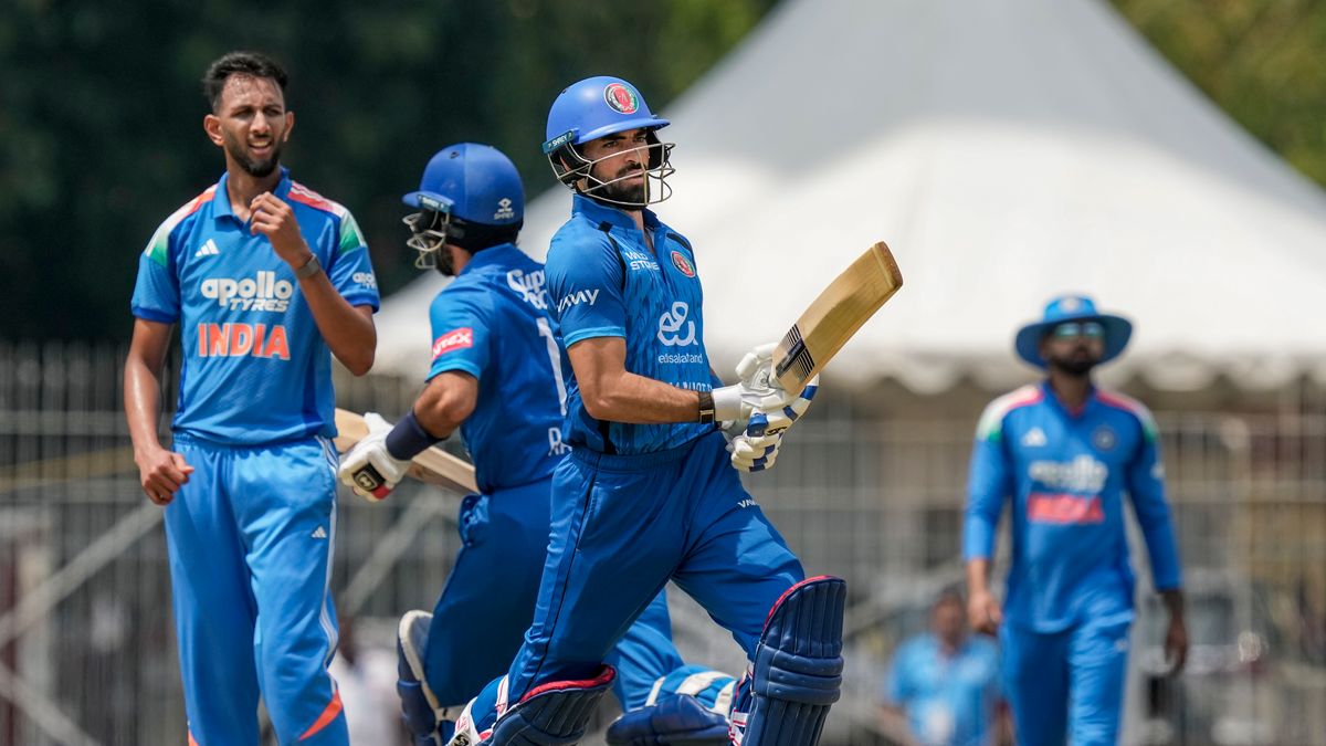 IND Vs AFG: அனலை கக்கிய பிரசித் கிருஷ்ணா.. 6 ரன்களுக்கு 4 விக்கெட் வீழ்த்தி அபாரம்.. ஆப்கான் திணறல்