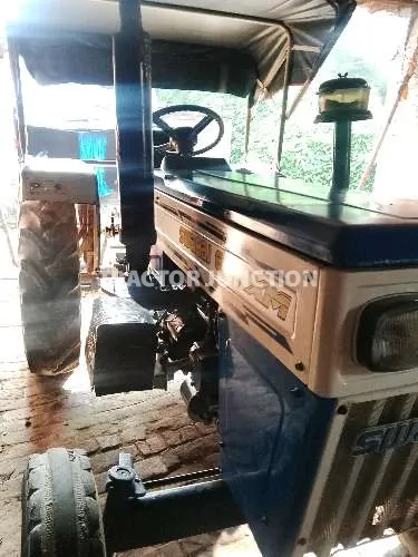ஸ்வராஜ் 834 XM చిత్రాలు