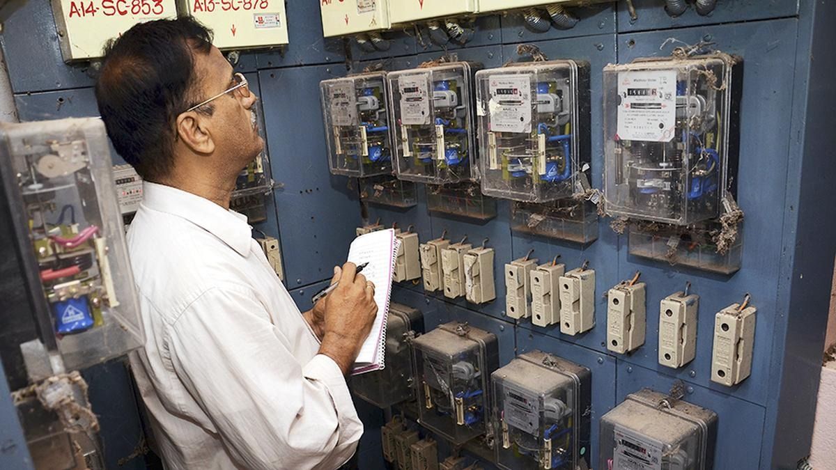 ஜூலையில் 3.70 லட்சம் நுகர்வோர்களுக்கு மின் கட்டணம் அதிகரிப்பு..!