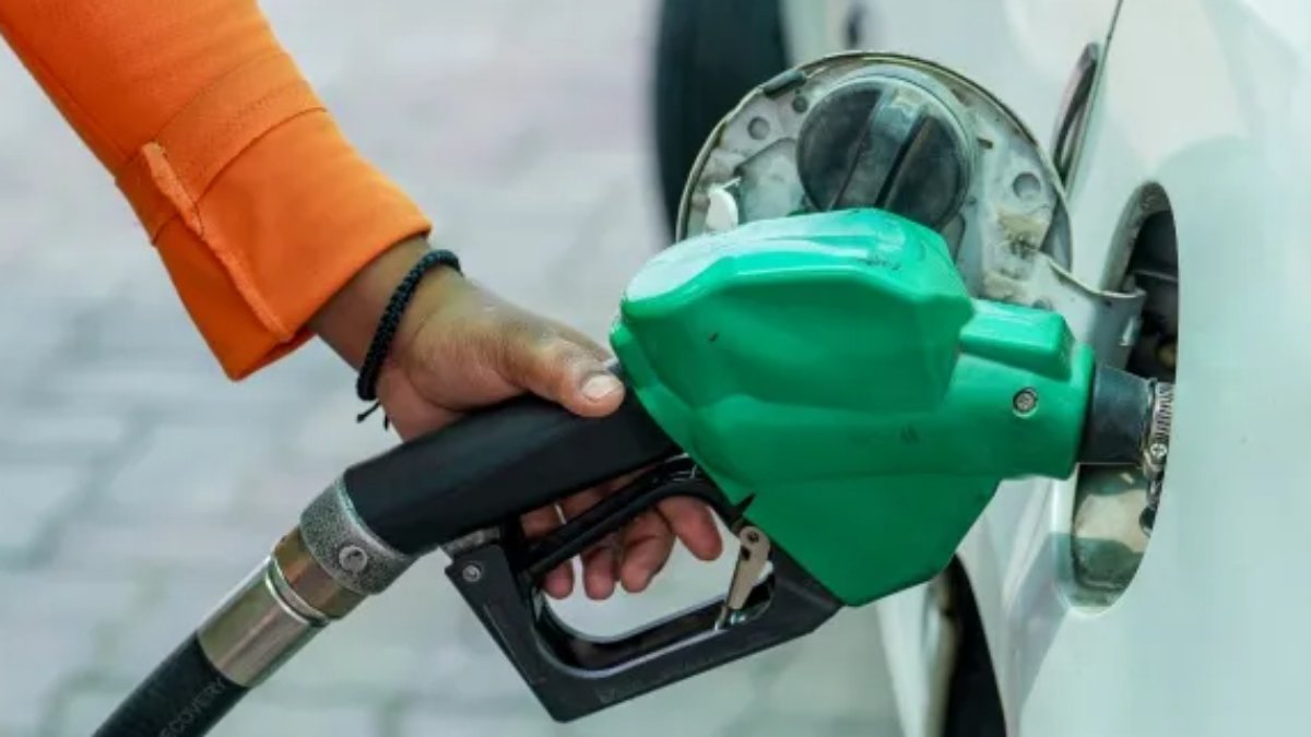 E20 Petrol: லிட்டருக்கு ரூ.30 வரை மிச்சமா? மத்திய அரசு விளக்கம்