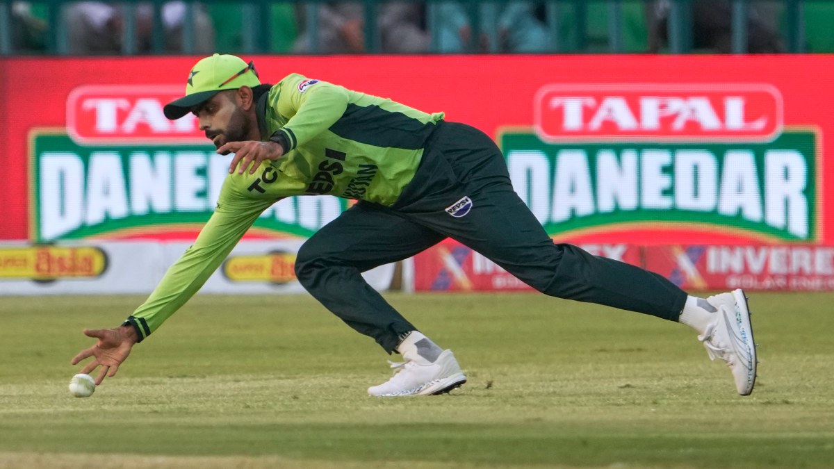 WI vs PAK: பாபர் அசாம் புதிய சாதனை.. இம்ரான் கான் ரெக்கார்ட் உடன் சமன்.