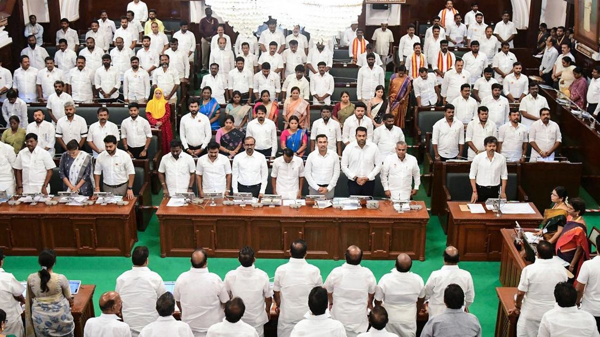 தமிழ்நாட்டிற்கு நீட் தேர்வு வேண்டாம் என சட்டப்பேரவையில் தீர்மானம் நிறைவேற்றம்..
