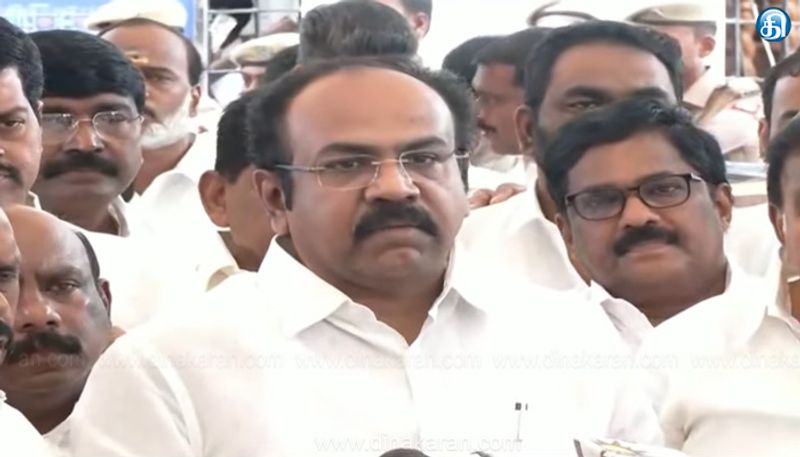 சட்டப்பேரவையில் இருந்து திமுக வெளிநடப்பு!