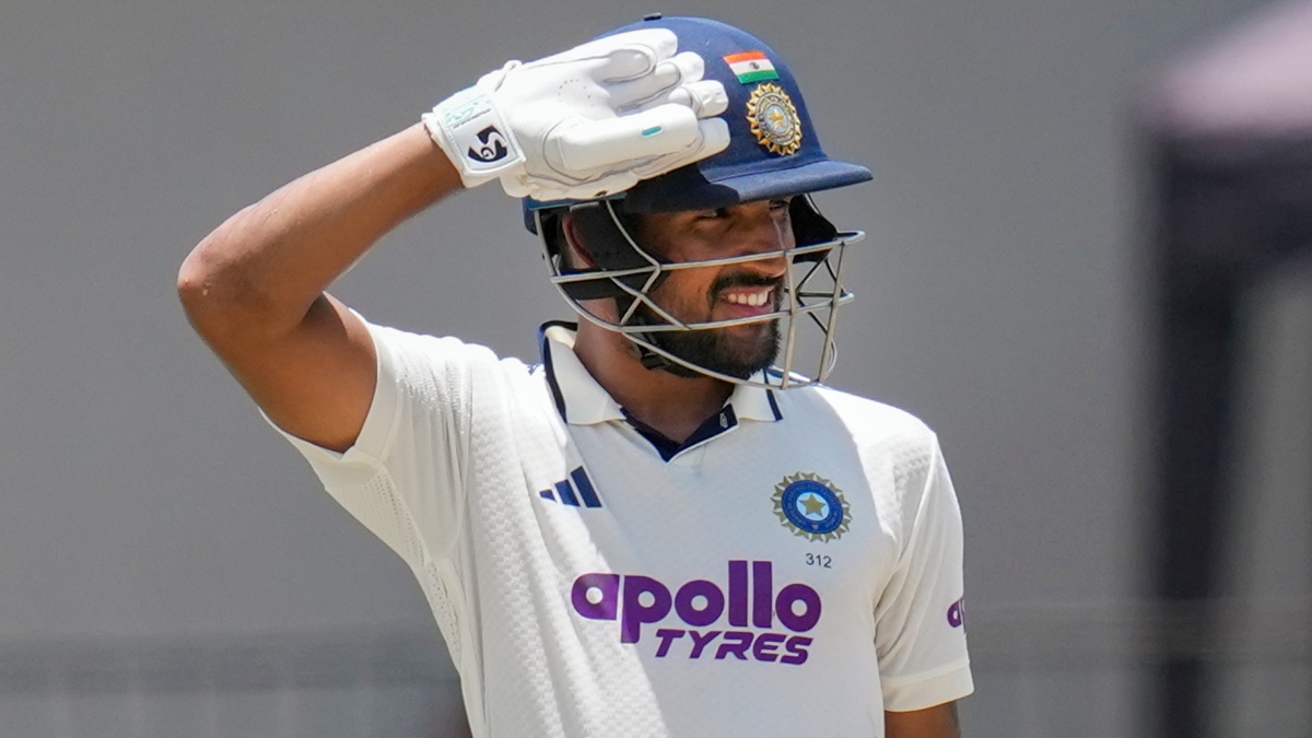IND vs SL: துருவ் ஜூரல் அபார சதம்.. இந்திய அணி ரன் குவிப்பு.. சர்பராஸ் கான் இடம் போச்சு!