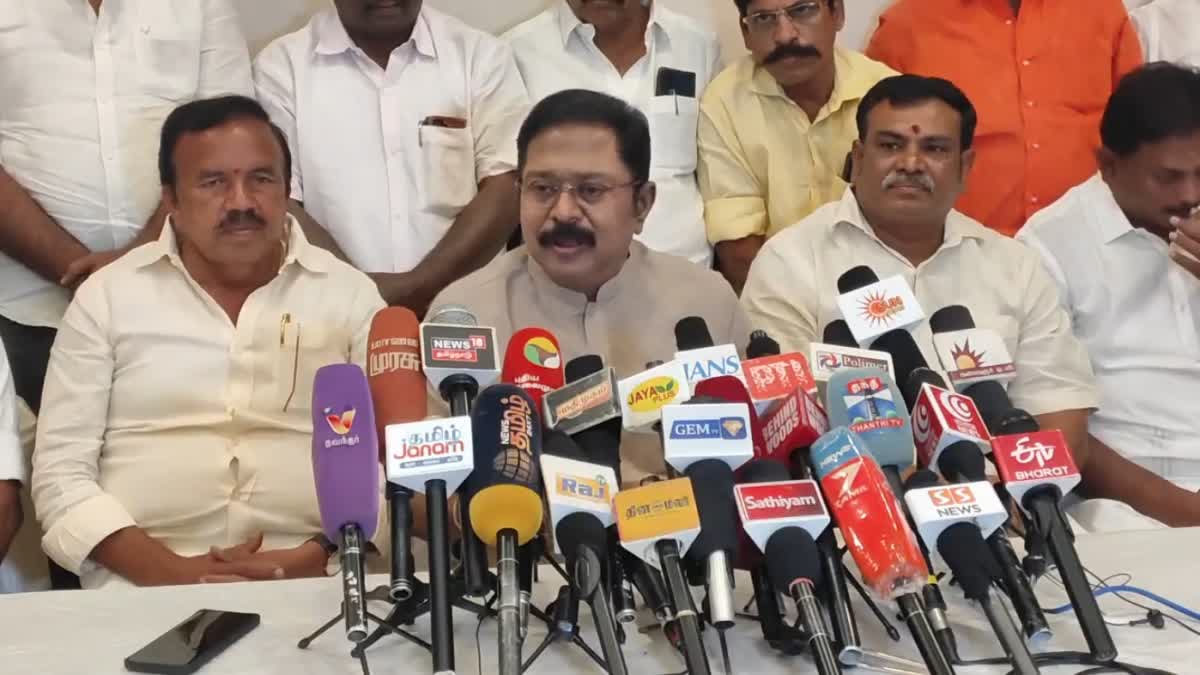 சிறந்த அரசியல் வில்லன் முதல்வர் விஜய்; டிடிவி தினகரன் விமர்சனம்