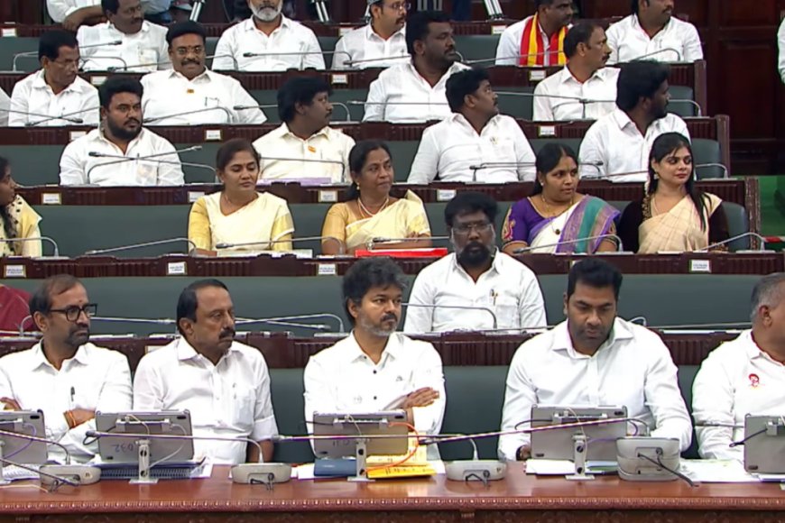 பரபரப்பாக நடக்கும் சட்டப்பேரவை.. குறுக்கே இந்த முதல்வர் வந்தால்... இடத்தை மாற்றிய விஜய்...!