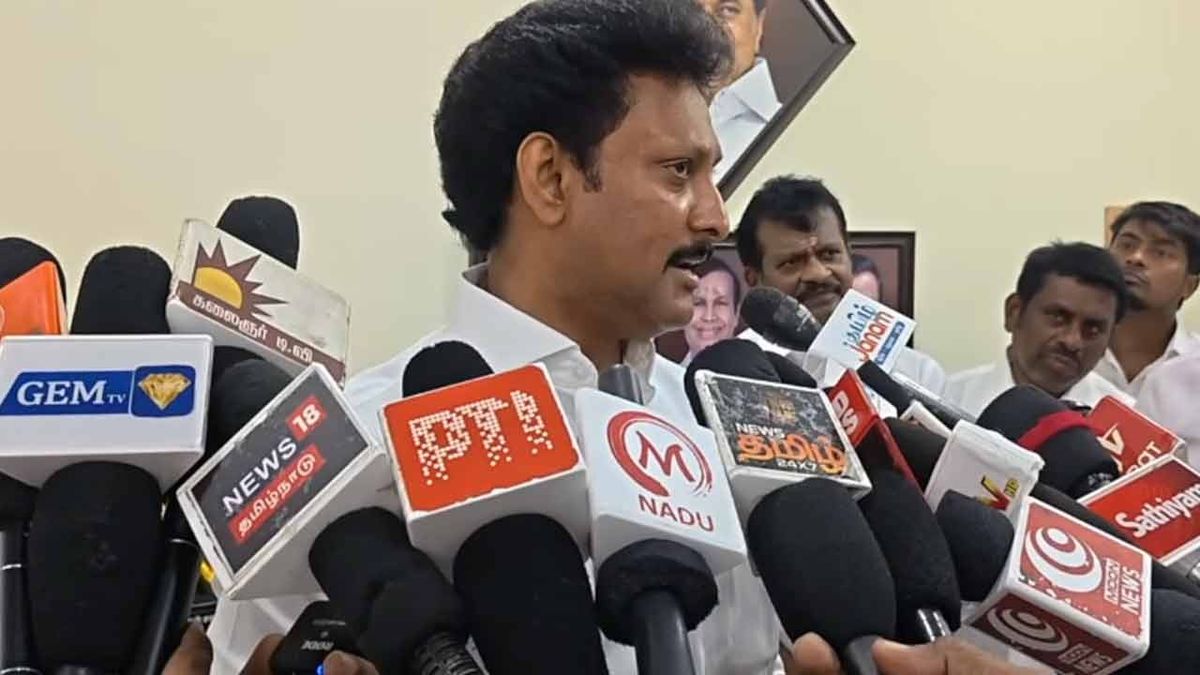 'முதலில் கொடுத்த வாக்குறுதியை நிறைவேத்துங்க'