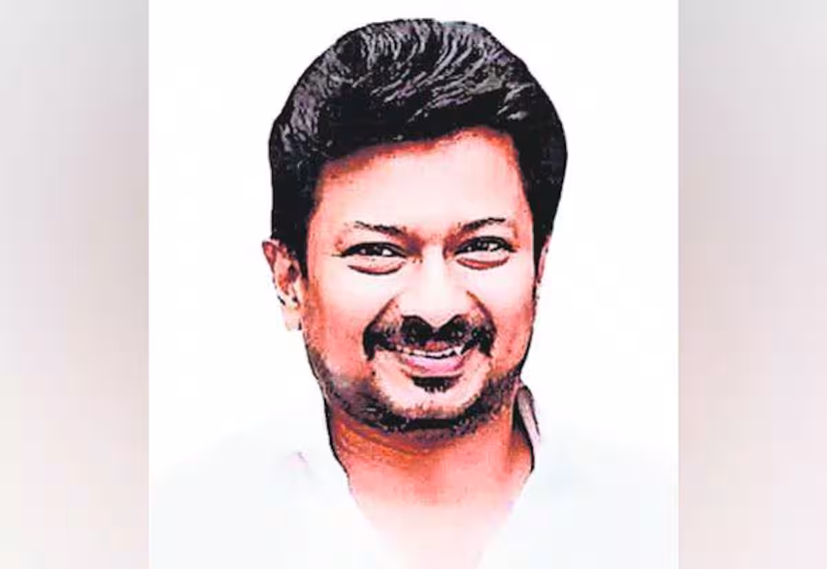  என் அரசியல் ஆசான் திருமாவளவன்: உதயநிதி