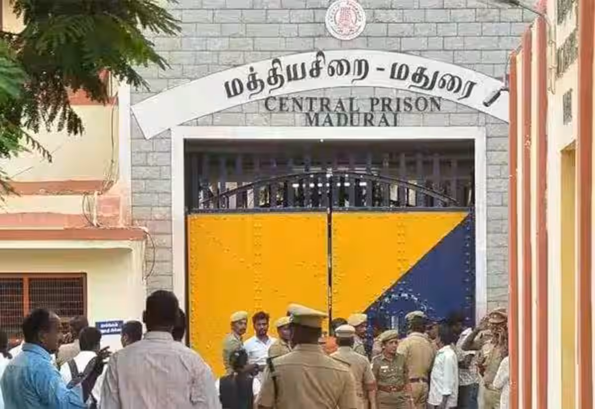 மதுரை சிறையில் ரூ.100 கோடி ஊழல்: அறிக்கை தாக்கல் செய்ய கெடு விதிப்பு