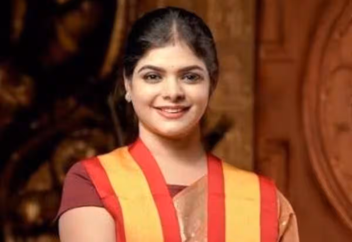  'விஜயை ராகுல் பிரதமராக்குவார்' : த.வெ.க.,