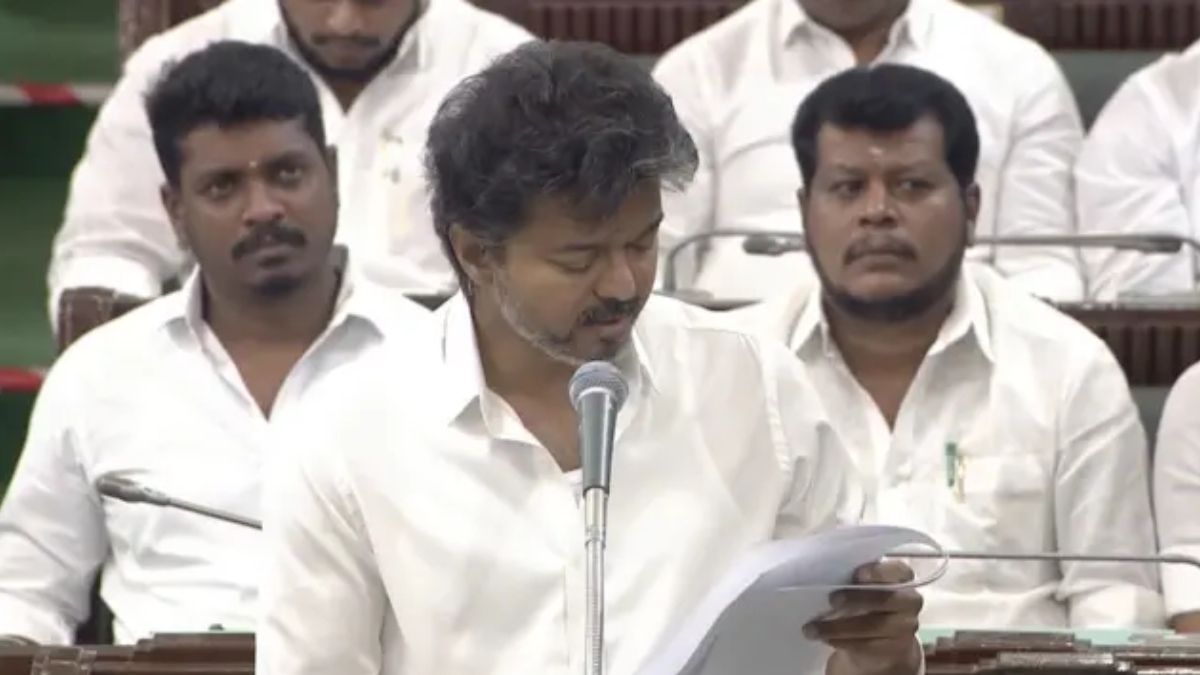 சென்னை உயர்நீதிமன்றத்தில் முதன்மை மொழியாக தமிழ்.. சட்டசபையில் தீர்மானம் கொண்டு வந்த முதல்வர் விஜய்!