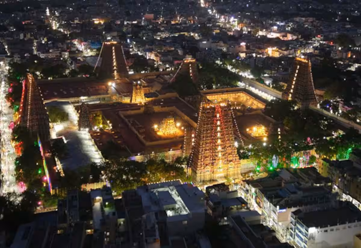 நாளை மதுரை மீனாட்சி கோவில் கும்பாபிஷேகம்; செப்., 20 வரை கட்டண தரிசனம் இல்லை