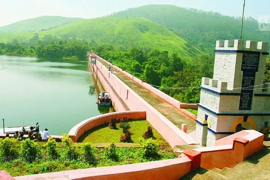 முல்லைப்பெரியாறு வழக்கை மீண்டும் தள்ளிவைத்த உச்ச நீதிமன்றம்