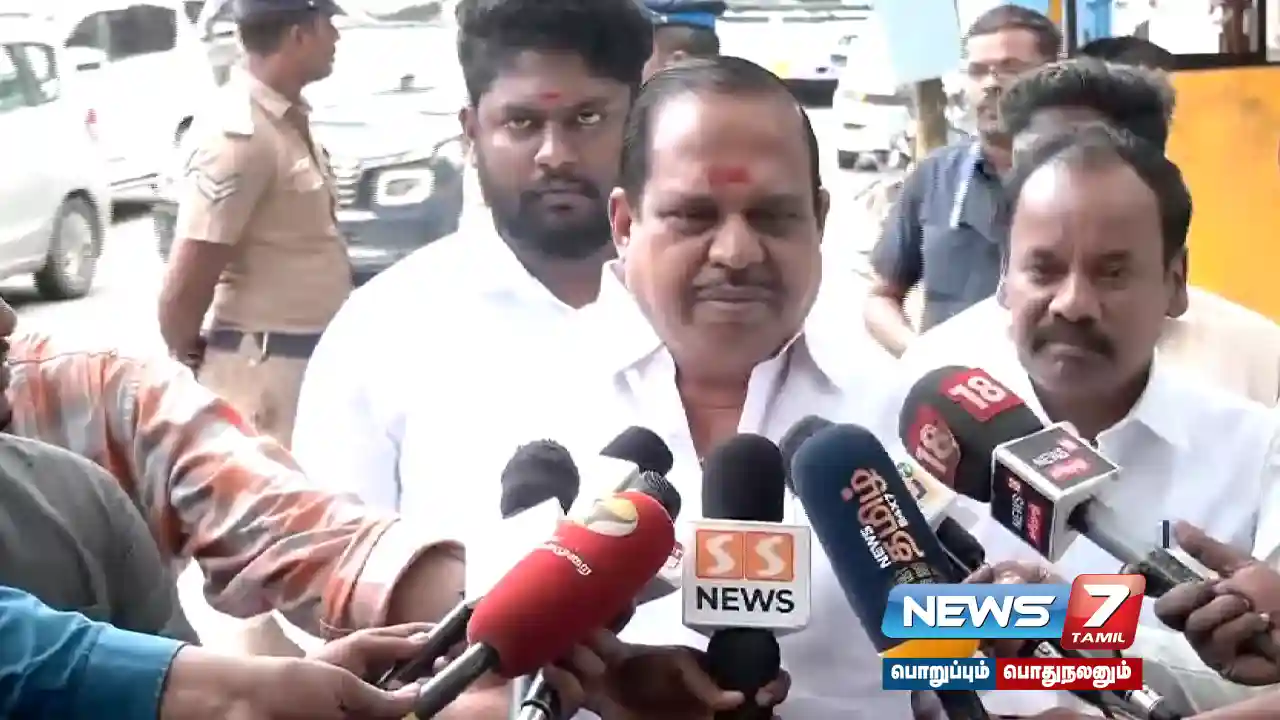 குதிரை பேரம் தொடர்பாக ஆளுநரிடம் அதிமுக புகார்…!